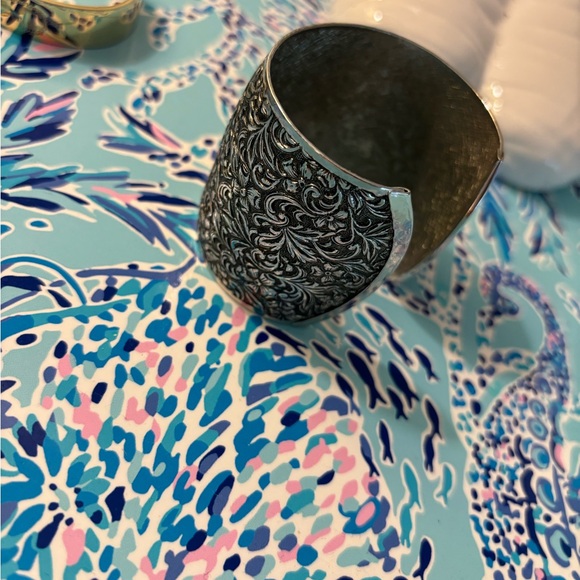 SARAH COVENTRY VINTAGE LARGE SILVER CUFF BRACELET - Picture 4 of 5